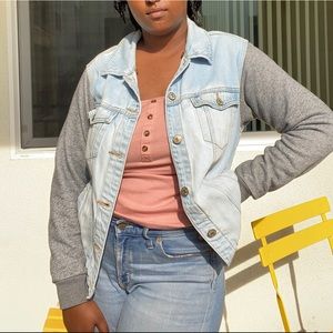FOREVER 21 DENIM JACKET w “SWEATSHIRT” SLEEVES